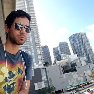 Meet your Posher, Christian